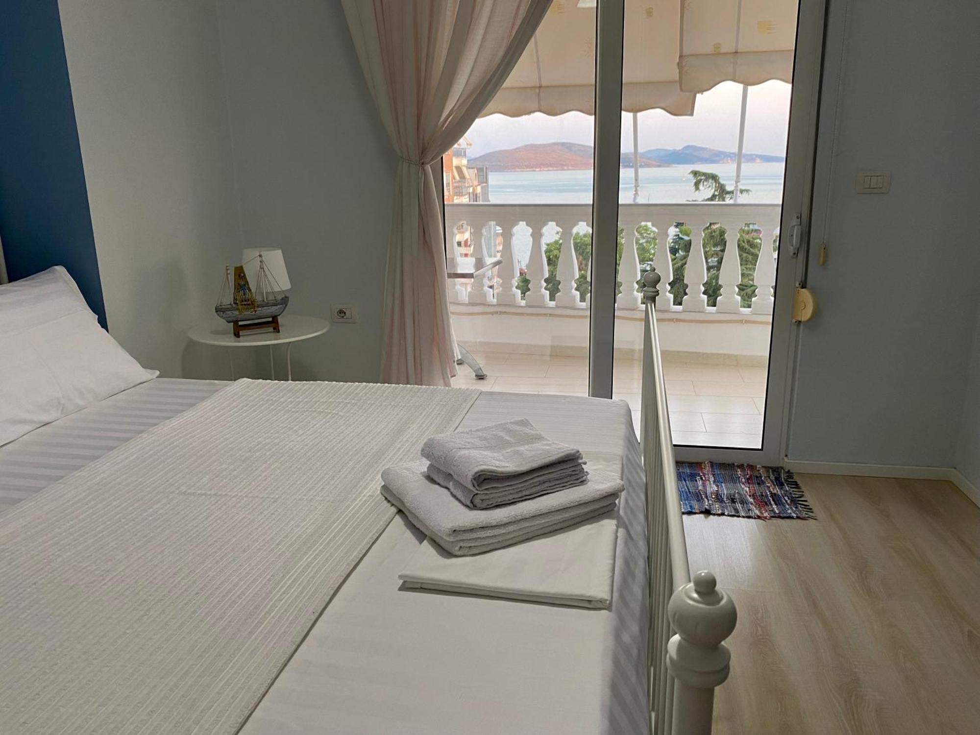 Amarilis Luxury Apartments ซารานเดอ ภายนอก รูปภาพ