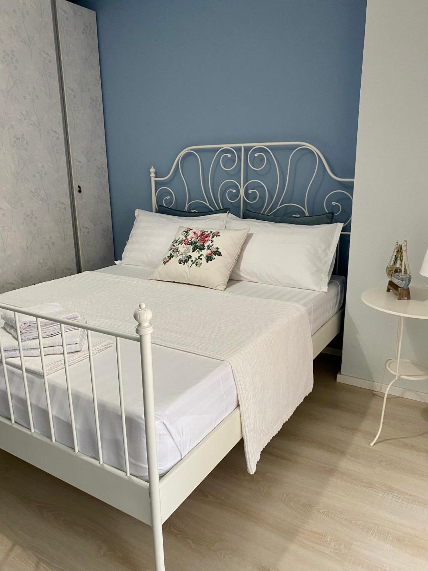 Amarilis Luxury Apartments ซารานเดอ ภายนอก รูปภาพ