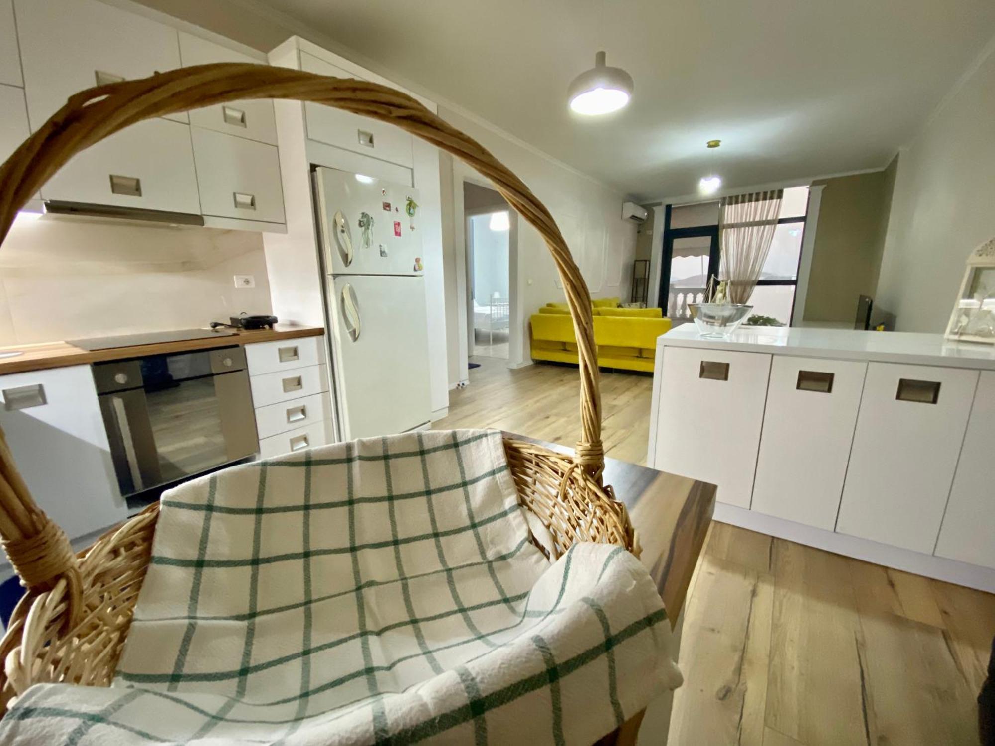 Amarilis Luxury Apartments ซารานเดอ ภายนอก รูปภาพ
